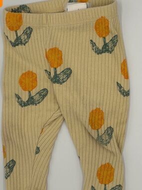 Bobo Choses Beige Ribbed Leggings with Orange Flower Motif